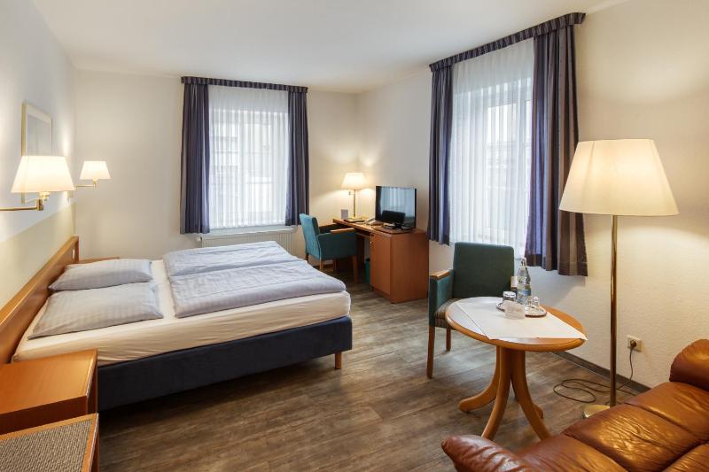 Superior Double Room image 1