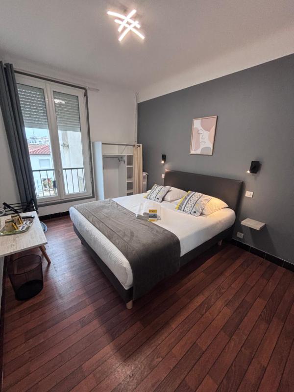 Double Room image 1