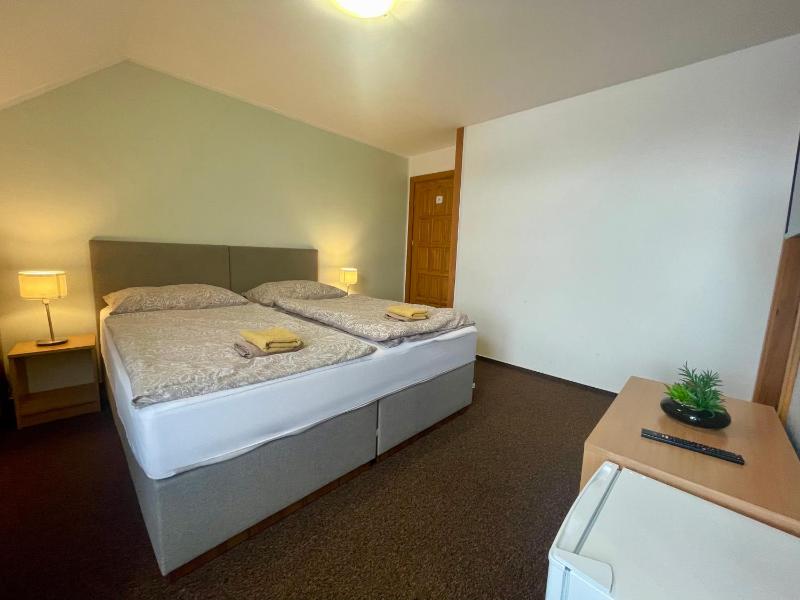 Double Room image 1