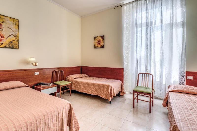 Quadruple Room image 1