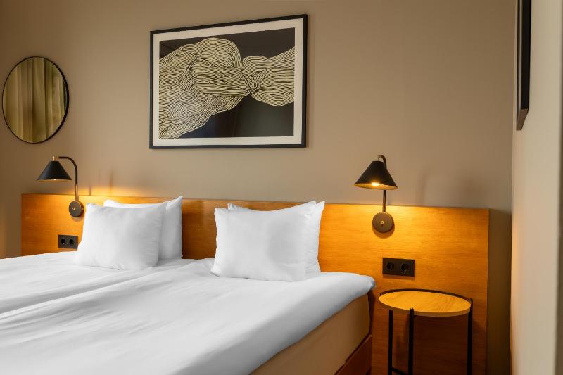 King Room image 4