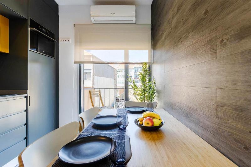 Host Wise - Amadeo Apartments - image 14