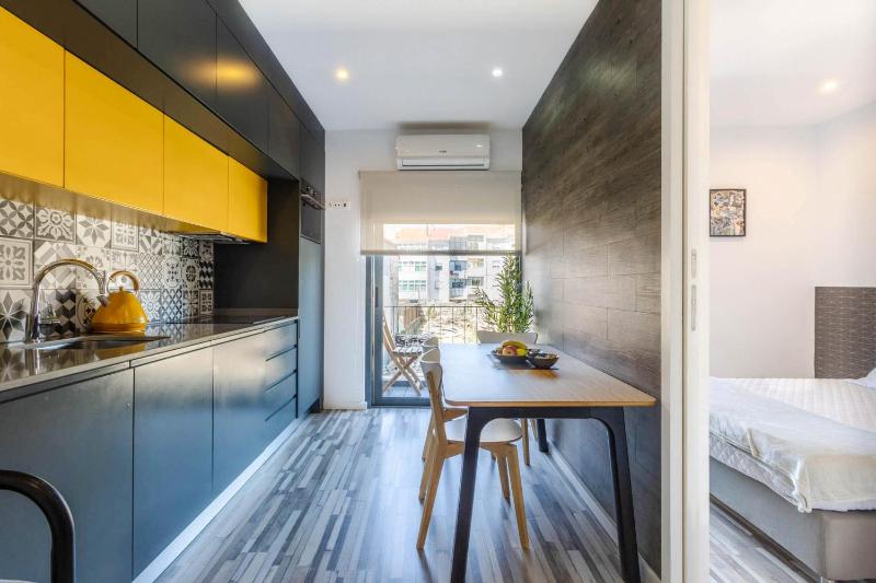 Host Wise - Amadeo Apartments - image 24