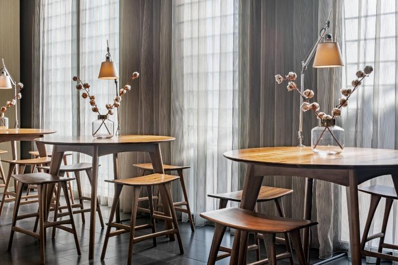 AC Hotel Sants - image 13