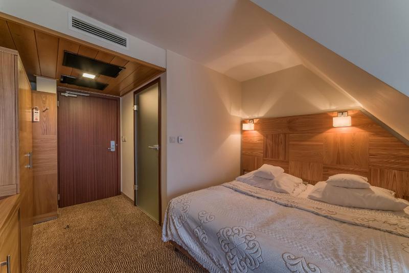 Double Room image 4