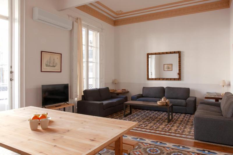 Six-Bedroom Apartment 1º 2ª image 4