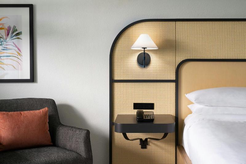 King Room image 3