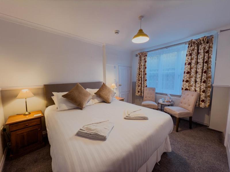 King Room image 1