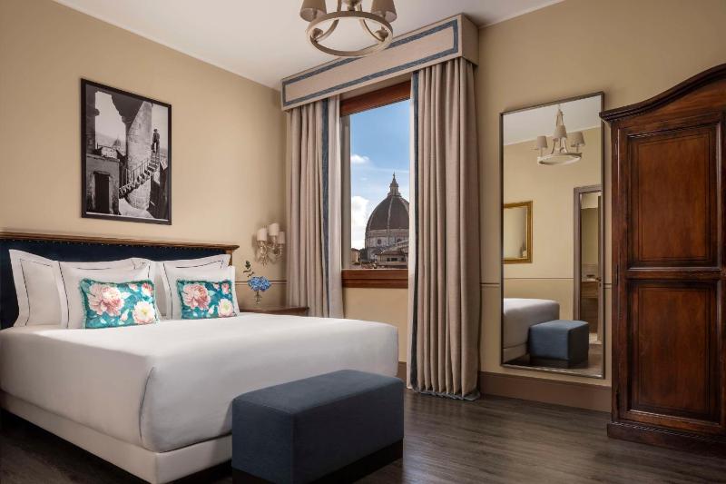 Premium Double or Twin Room with View image 1