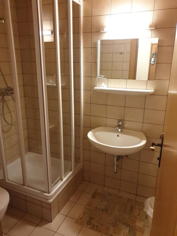 Single Room with Balcony image 4