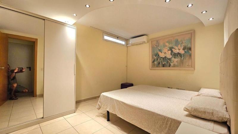 Big and beautiful house - image 14