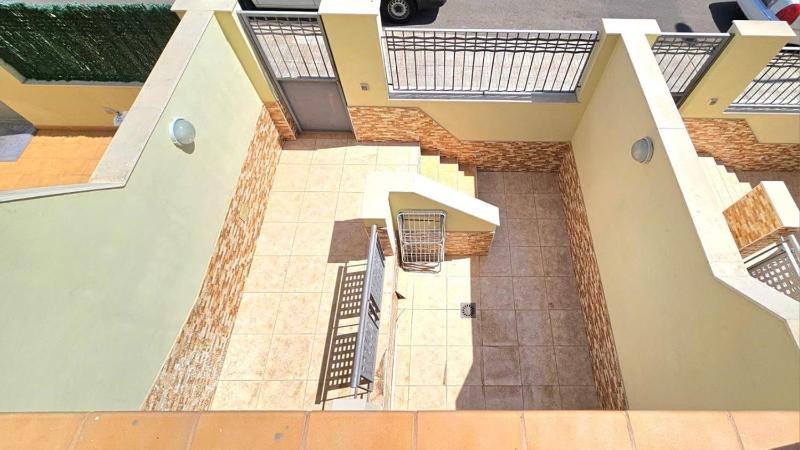 Big and beautiful house - image 12