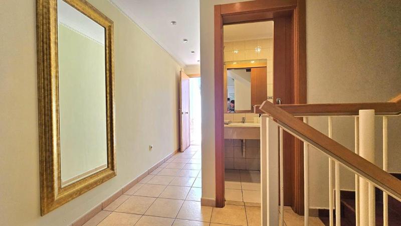 Big and beautiful house - image 16