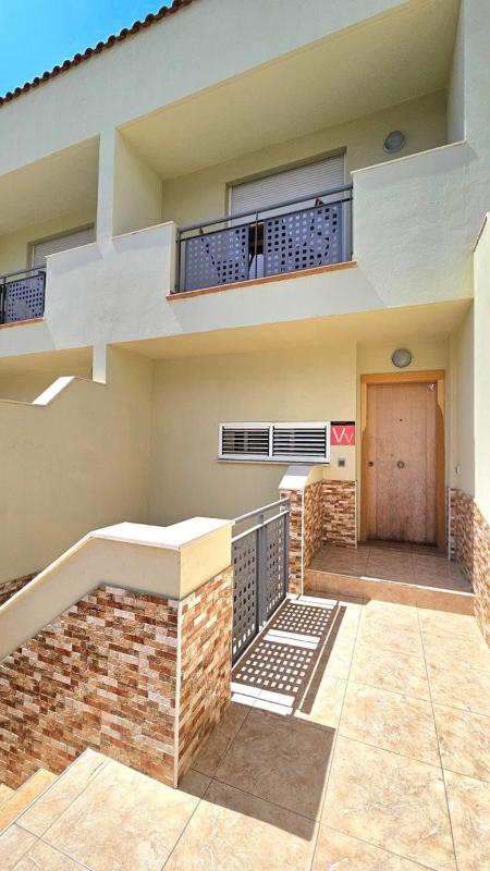 Big and beautiful house - image 3
