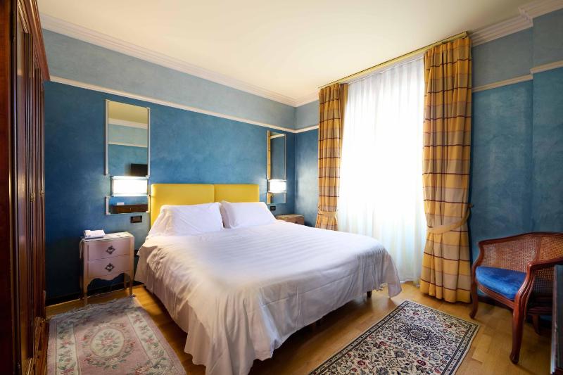 Junior Suite image 1