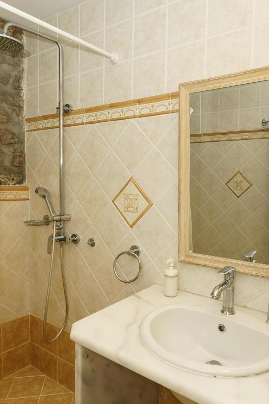 Superior Double or Twin Room with Terrace image 4