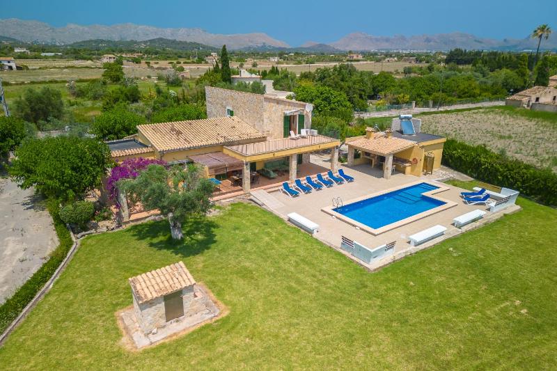 Villa Can Patriarca with Pool Garden Mountain Views Only Families - image 6