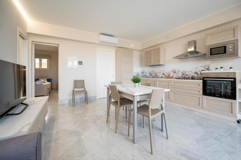 Campisi Luxury Apartments - image 5