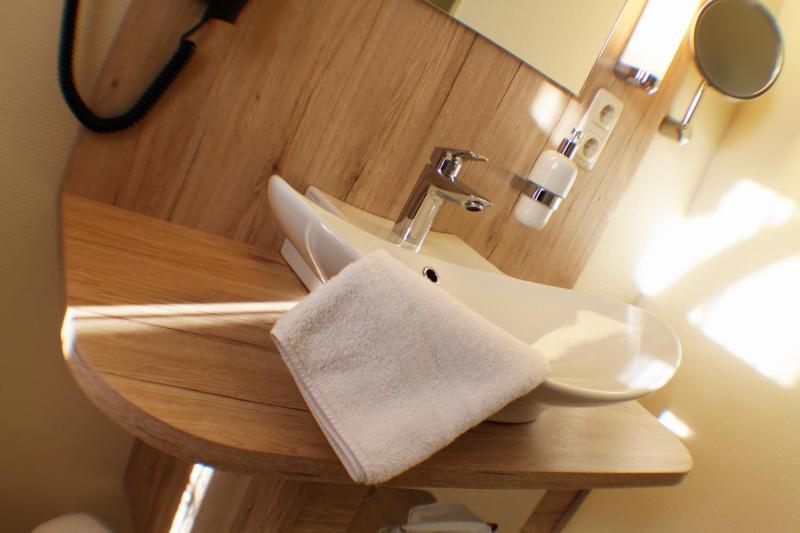 Single Room image 1