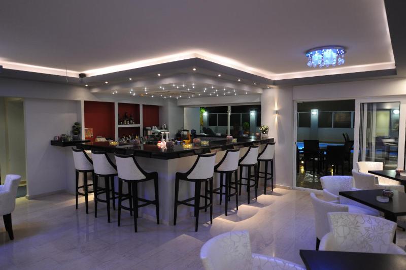Ialysos City Hotel - image 14