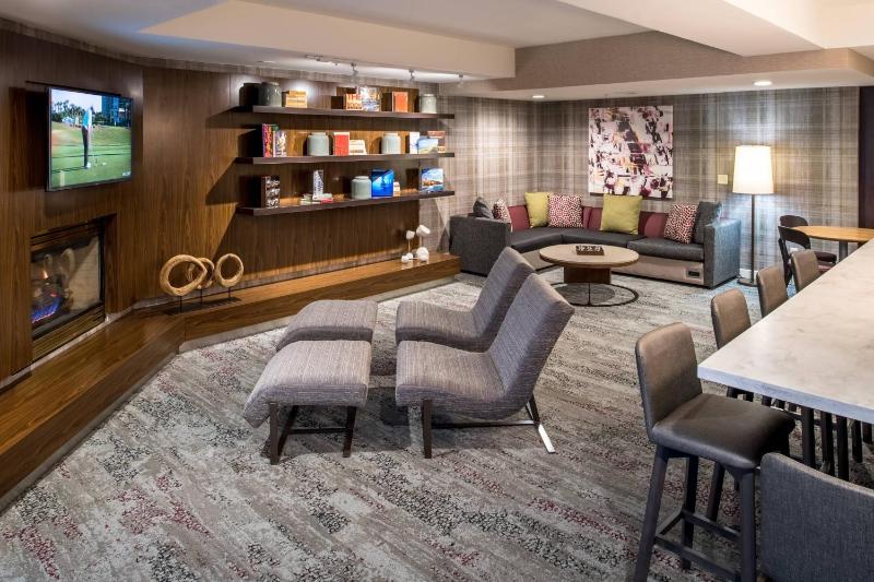Courtyard by Marriott Portland North - image 27