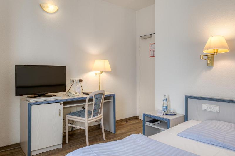 Superior Single Room image 3