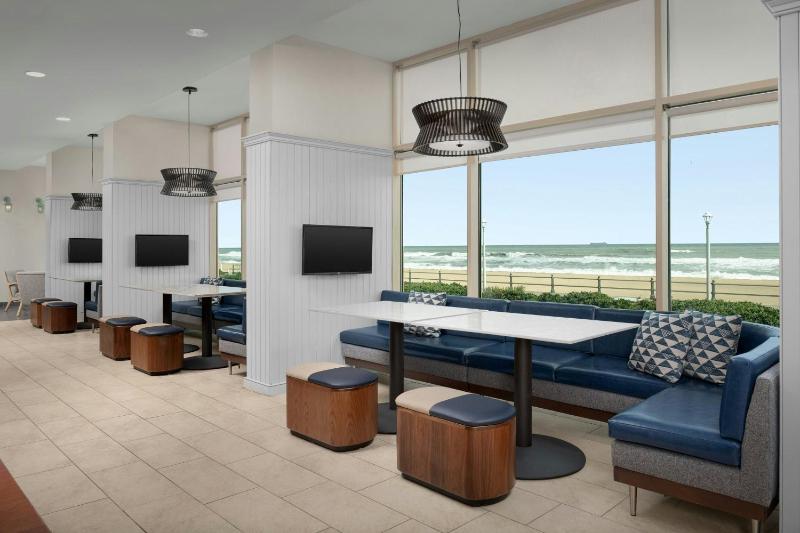 Courtyard by Marriott Virginia Beach Oceanfront/North 37th Street - image 8