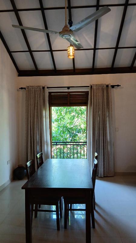 Villa Guruge- upstairs - image 9