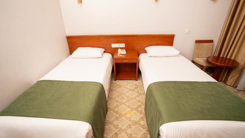 Standard Double Room image 2