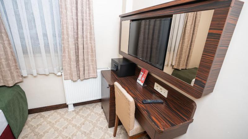 Economy Single Room image 2