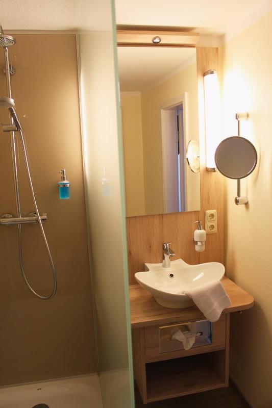 Double Room image 1