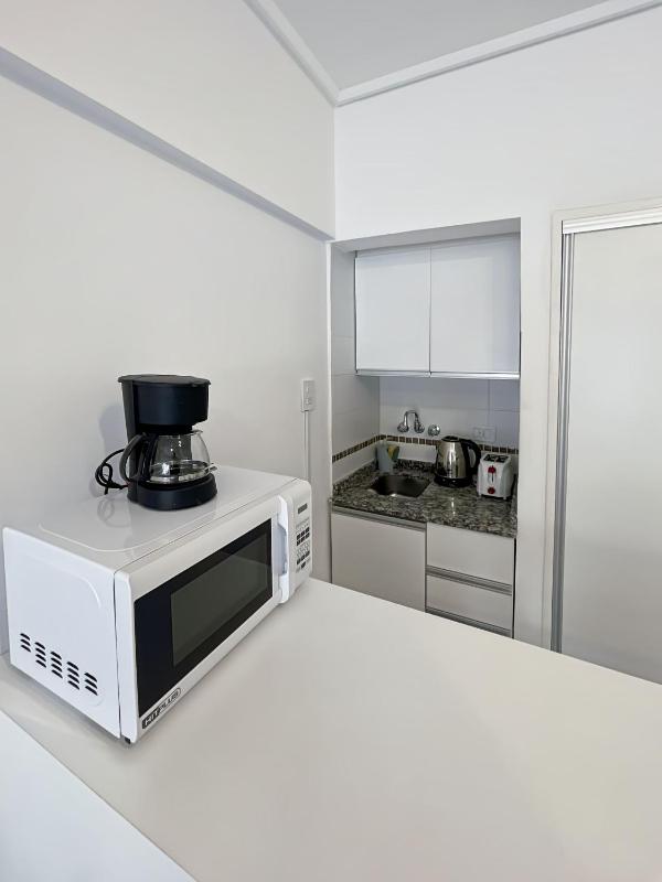 Modern Studio with Amenities in the Heart of the City Saenz Pea -U4 - image 11