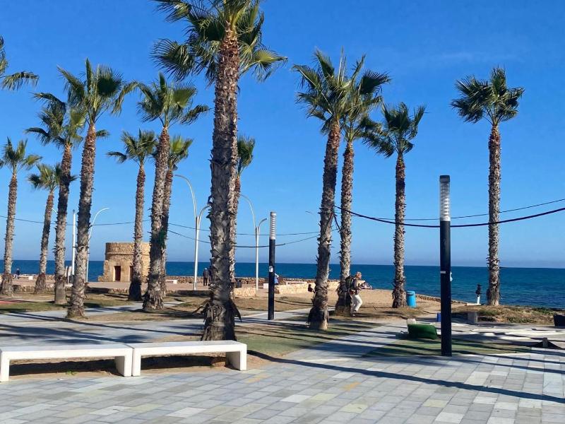 Apartment to 100m of the beach - image 8