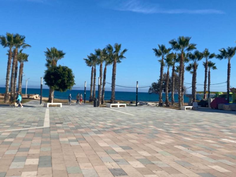 Apartment to 100m of the beach - image 7