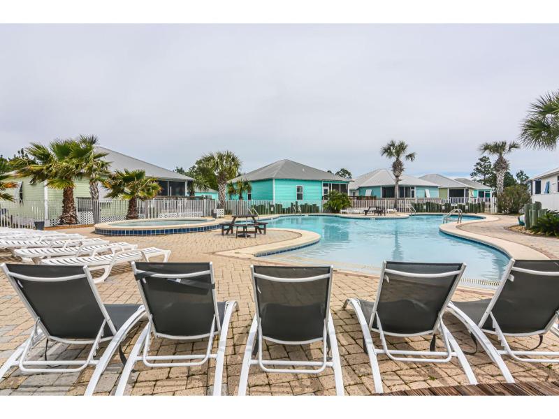 7020 Rookery 3 Someday came close to beach two pool beach amenities - image 38