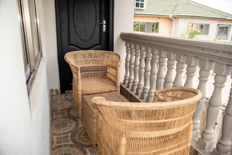 Lusaka Luxe Your Private Oasis Awaits in the Heart of Zambia - image 5