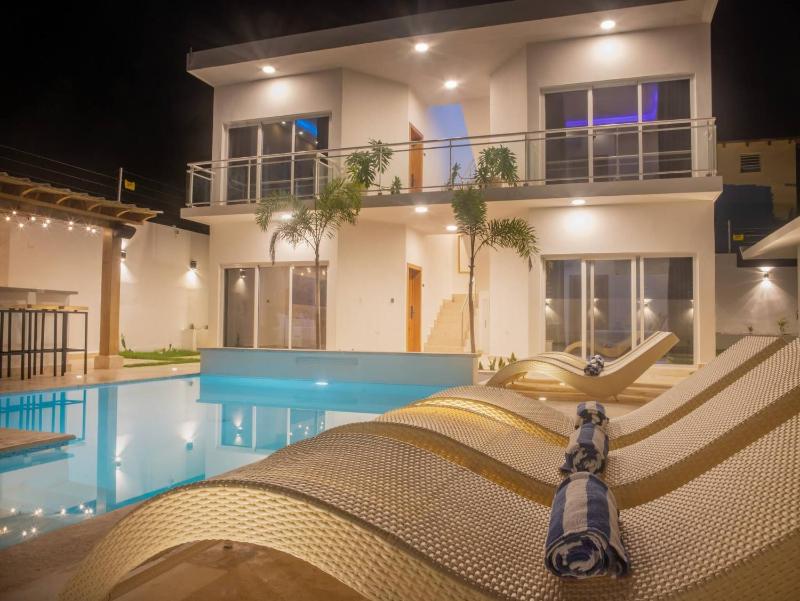 Green Palace - 7br Luxury Villa in Sosua 3mins from strip plus 24hr security - image 29