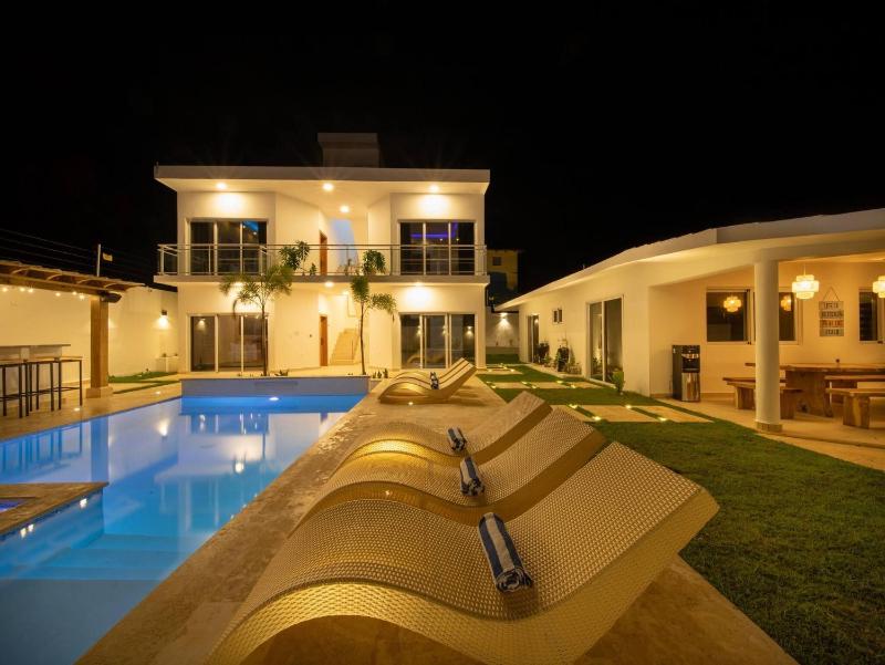 Green Palace - 7br Luxury Villa in Sosua 3mins from strip plus 24hr security - image 38