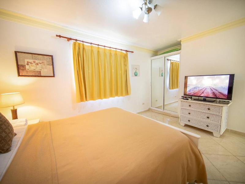 Garden Condos Apt 30 - Lovely 1br Condo W Pool - image 13