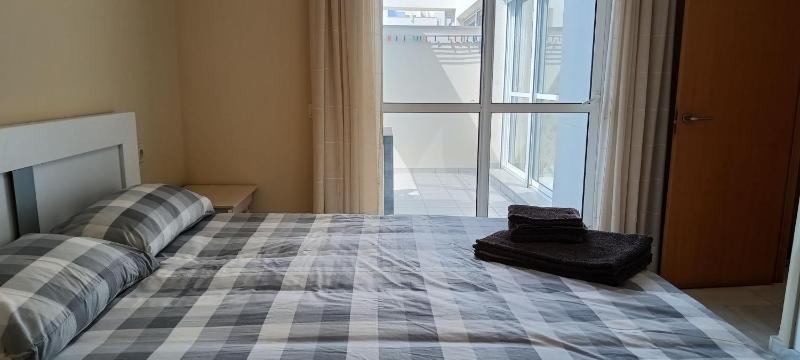 Beautiful 2 bedroom penthouse - image 20