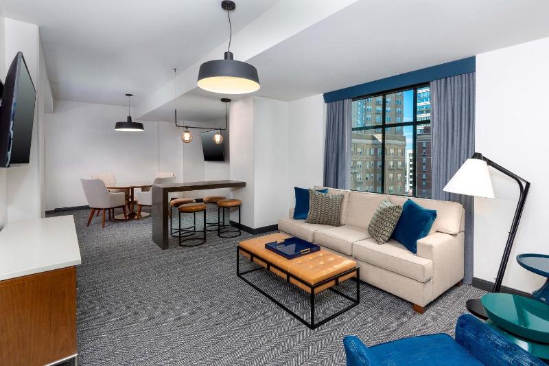 Courtyard by Marriott Atlanta Midtown - image 28