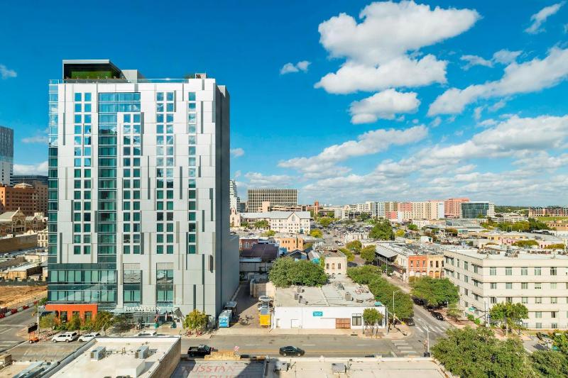Courtyard by Marriott Austin Downtown/Convention Center - image 41