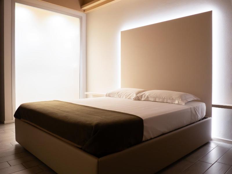 Superior Double Room image 1