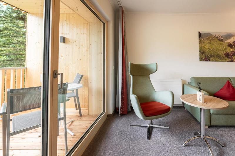 Romantic Double Room image 3