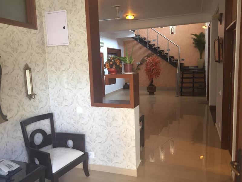 Magestic Mansion - image 12
