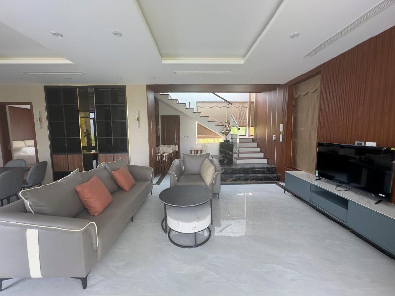 3BR Lake View Ivory Hoa Binh Villa - image 19