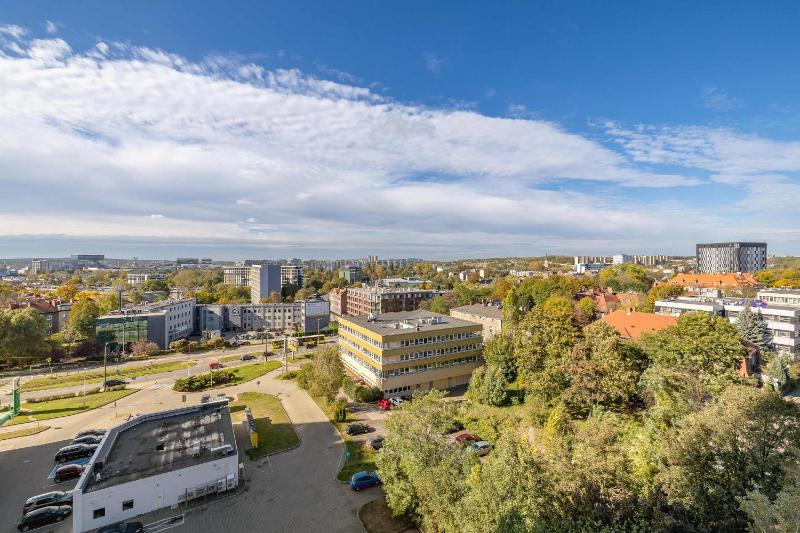 Apartamenty Urban Sunset w Katowicach blisko Spodka i parku z Parkingiem Klimatyzacją i Balkonem by Noclegi Renters - image 29