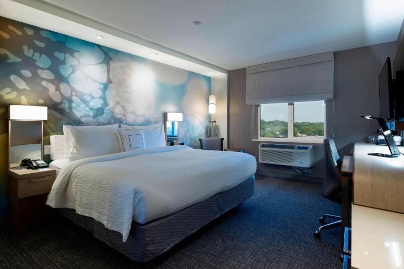 King Room image 1