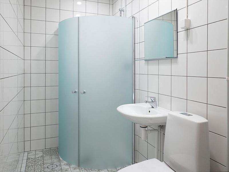 Double Room with Private Bathroom image 2