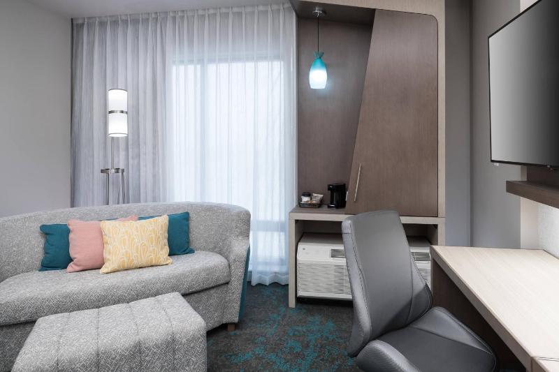 COURTYARD by MARRIOTT HOUSTON HEIGHTS/I-10 - image 15